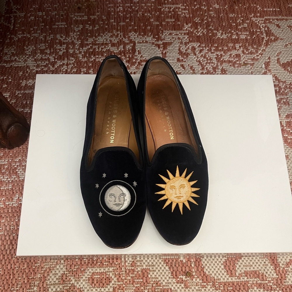 Stubbs & Wootton Navy Velvet Loafers with Sun and Moon Design